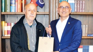 60 ya??nda niversite okuyor