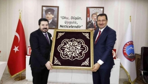 AK Parti Genel Ba?kan Yard?mc?s? Yavuz, A?r?'da konu?tu