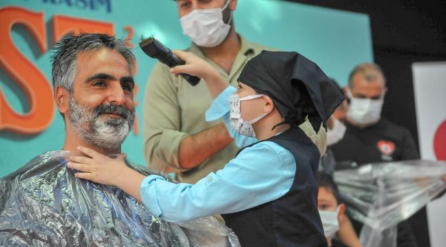 Kanser hastalar?na destek i�in sa�lar?n? kaz?tt?lar