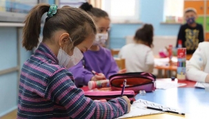 Okullar ne zaman ara tatil olacak? Karneler ne zaman verilecek?