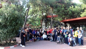 zel ocuklar 'Dnya ocuk Haklar? Gn'nde doyas?ya e?lendi