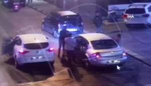 Pendik’te sald?rgan?n trafikte tart??t??? ki?iyi vurdu?u anlar kamerada