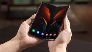 Realmenin katlanabilir ekranl? tasar?m? ortaya ?kt?