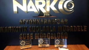 Son dakika haber! Afyonkarahisar polisinden sokak sat?c?lar?na operasyon