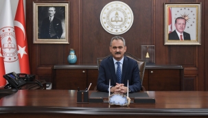 BAKAN ZER'DEN 23 N?SAN MESAJI