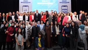 MEB, HER YA? VE SEV?YE ??N ?NG?L?ZCE D?J?TAL E??T?M PLATFORMU "D?YALEKT"? GEL??T?RD?