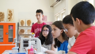 BAKAN ZER, YAZ OKULLARINA ?L??K?N DETAYLARI AIKLADI