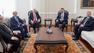 BAKAN TEK?N'E YARGITAY BA?KANI AKARCA'DAN Z?YARET