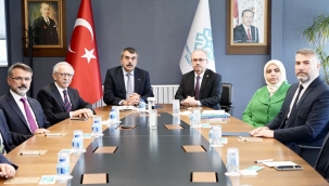 BAKAN TEK?N, TRK?YE MAAR?F VAKFINI Z?YARET ETT?