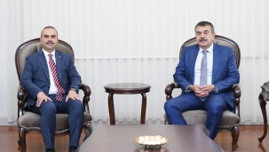 M?LL E??T?M BAKANI TEK?N, SANAY? VE TEKNOLOJ? BAKANI KACIR'I A?IRLADI