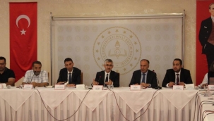 BAKAN YARDIMCISI YILMAZ, "OKUL ?? OYUNLAR, F?Z?KSEL AKT?V?TE VE SA?LIKLI BESLENME TOPLANTISI"NA KATILDI