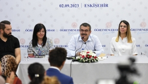 BAKAN TEK?N, ESK??EH?R'DE ?RETMENLERLE BULU?TU