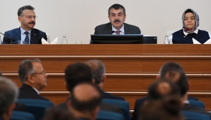 BAKAN TEK?N, ESK??EH?R ?L E??T?M DE?ERLEND?RME TOPLANTISI'NA KATILDI