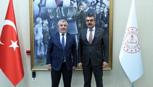 BAKAN TEK?N, SYM BA?KANI ERSOY'U KABUL ETT?