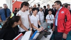 BAKAN TEK?N TEKNOFEST'? Z?YARET ETT?