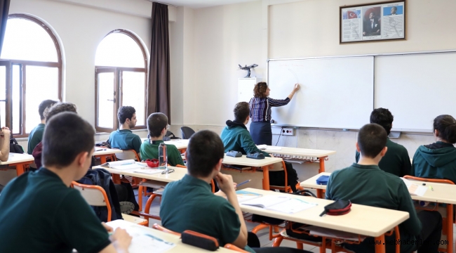 ORTAÖĞRETİM KURUMLARI YÖNETMELİĞİ'NDE YAPILAN DEĞİŞİKLİK RESMÎ GAZETEDE YAYIMLANDI