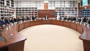 BAKAN TEK?N, TTKB'YE ÇALI?MA Z?YARET?NDE BULUNDU