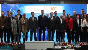 CUMHUR?YET?N 100. YILI ETK?NL?KLER? KAPSAMINDA GENÇ G?R???MC?LER, PROJELER?N? SERG?LED?