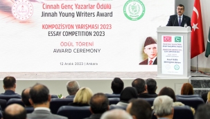 BAKAN TEK?N, "C?NNAH GENÇ YAZARLAR ÖDÜL TÖREN?"NE KATILDI