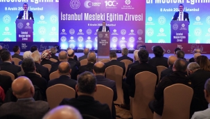 BAKAN YUSUF TEK?N, ?STANBUL MESLEK? E??T?M Z?RVES?'NE KATILDI