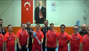 ÖZEL Ö?RENC?LERDEN CUMHUR?YET?N 100. YIL MESAJLARI