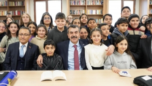 BAKAN YUSUF TEK?N BA?CILAR'DA KTPHANE AILI?INA KATILDI