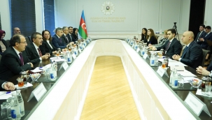 BAKAN TEK?N, AZERBAYCANLI MEVK?DA?I AMRULLAYEV ?LE GR?T