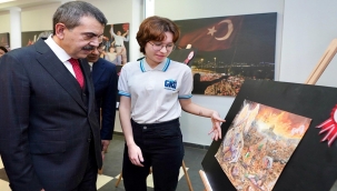 BAKAN TEK?N, "OCUK GZYLE F?L?ST?N" RES?M SERG?S?N? Z?YARET ETT?