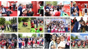 BAKAN TEK?N, 23 N?SAN ETK?NL?KLER?NE KATILDI