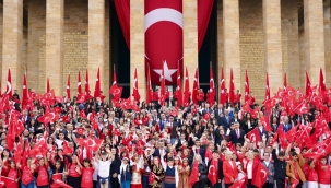 BAKAN TEK?N, ?RENC?LERLE ANITKAB?R'? Z?YARET ETT?