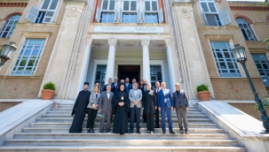 BAKAN TEK?N, ZEL HEYBEL?ADA RUM ERKEK L?SES?N? Z?YARET ETT?