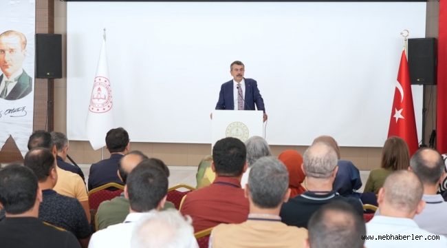 BAKAN TEK?N, "DAYANIKLI SINIFLAR HAREKET?" E??T?M KURSU PROGRAMINA KATILDI