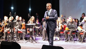 BAKAN TEK?N, GELENEKSEL YIL SONU MAAR?F ETK?NL?KLER?NE KATILDI