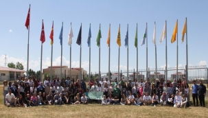 B?LSEM'L? ?RENC?LER, "MAZ?DEN AT?YE AHLAT" PROGRAMINA KATILDI