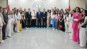 SIRB?STANLI ?RENC?LERDEN MEB'E Z?YARET