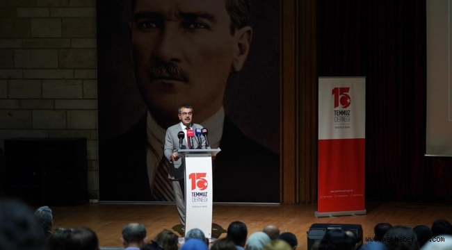 BAKAN TEK?N, "8. ULUSLARARASI 15 TEMMUZ SEMPOZYUMU"NA KATILDI