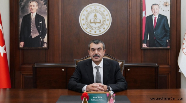 BAKAN TEK?N, ?EH?T Ö?RETMEN NECMETT?N YILMAZ'I ANDI