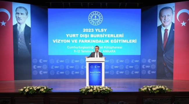 BAKAN TEK?N, YLSY BURS?YERLER?NE YÖNEL?K "V?ZYON VE FARKINDALIK E??T?MLER?" PROGRAMINA KATILDI