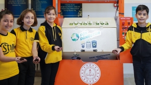 ÇEVREC? OKULLARA "YE??L BAYRAK"