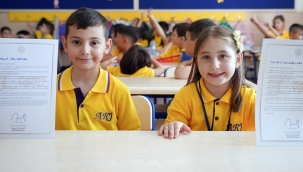 BAKAN TEK?N'DEN ?LKOKULA YEN? BA?LAYAN ?RENC?LERE UNUTULMAYACAK HATIRA