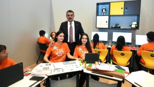 ULUSLARARASI E??T?MDE TEKNOLOJ?, AR-GE VE KAL?TE Z?RVES? "ETAK24", ?STANBUL'DA BA?LADI