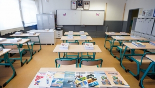 M?LL E??T?M BAKANLI?I ONAYLI "CRETS?Z DERS K?TABI" OKUTMAYAN ZEL OKULLARA ?NCELEME