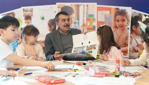 BAKAN TEKİN, "KÜLLİYEDE RAMAZAN" ETKİNLİKLERİNİ ZİYARET ETTİ