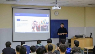 SUBÜ İstanbul'dan gelen lise öğrencilerini ağırladı