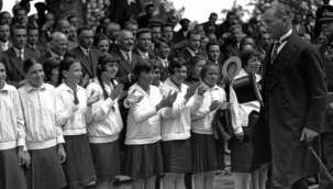 MEB'DEN, TARİHİ TEKNOLOJİYLE BULUŞTURAN 