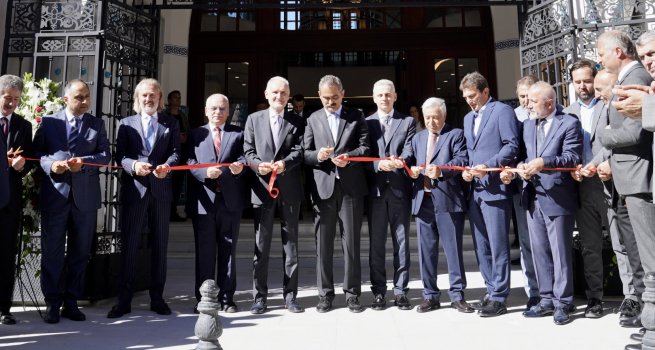 BAKAN ZER, TAR?H L?MAN HAN'IN AILI?I VE ?TO EYLL AYI MECL?S TOPLANTISI'NA KATILDI