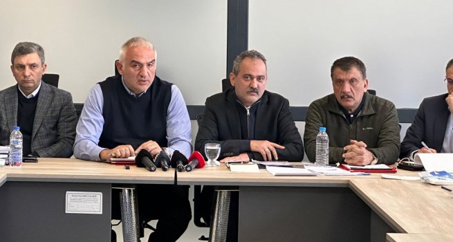 BAKAN ZER: 10 ?LDE 450 B?N K???YE KONAKLAMA H?ZMET? VER?YORUZ