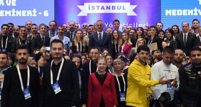 BAKAN ZER, ANAOKULU YNET?C?LER?YLE BULU?TU