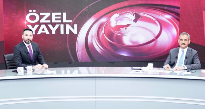 BAKAN ÖZER, BENGÜ TÜRK'TE EĞİTİM GÜNDEMİNİ DEĞERLENDİRDİ