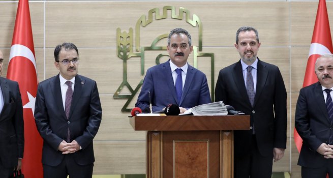 BAKAN ZER, ANKIRI ?L E??T?M DE?ERLEND?RME TOPLANTISI'NA KATILDI